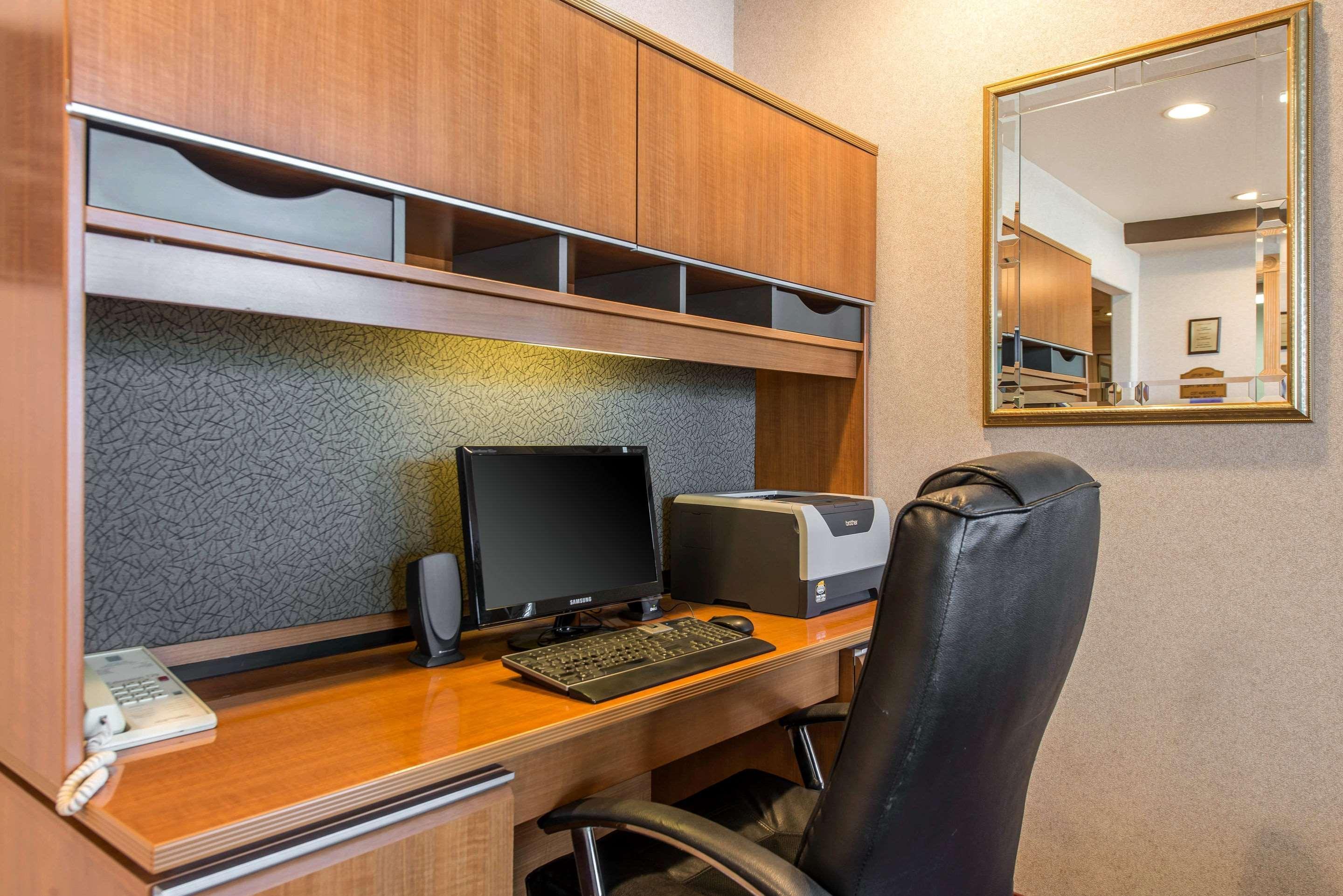 Quality Inn Burlington Ngoại thất bức ảnh